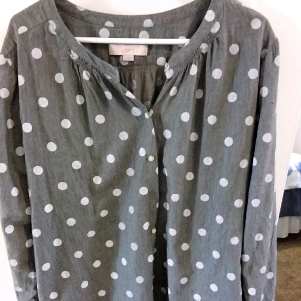 4/20 Sale.  Loft polkadot top
